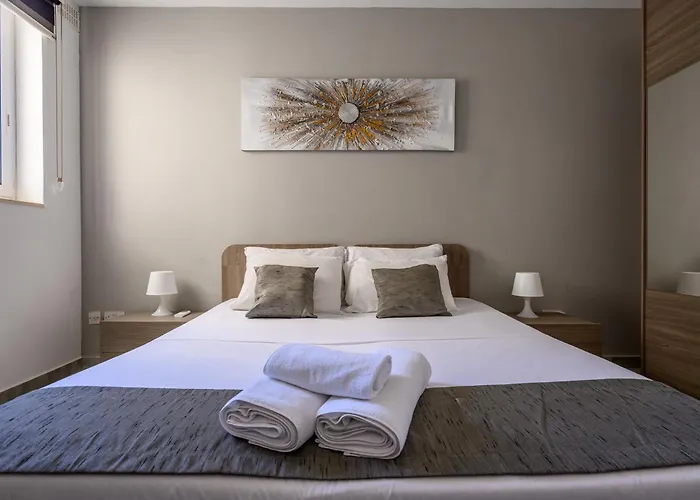 F11 1, Private Double With Private Bathroom In Shared Flat 홈스테이 음시다