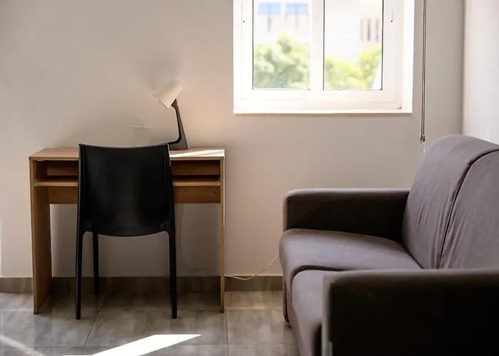 F11 1, Private Double With Private Bathroom In Shared Flat 홈스테이 음시다