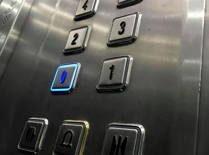 F11 1, Private Double With Private Bathroom In Shared Flat منزل للإقامة مسيدا